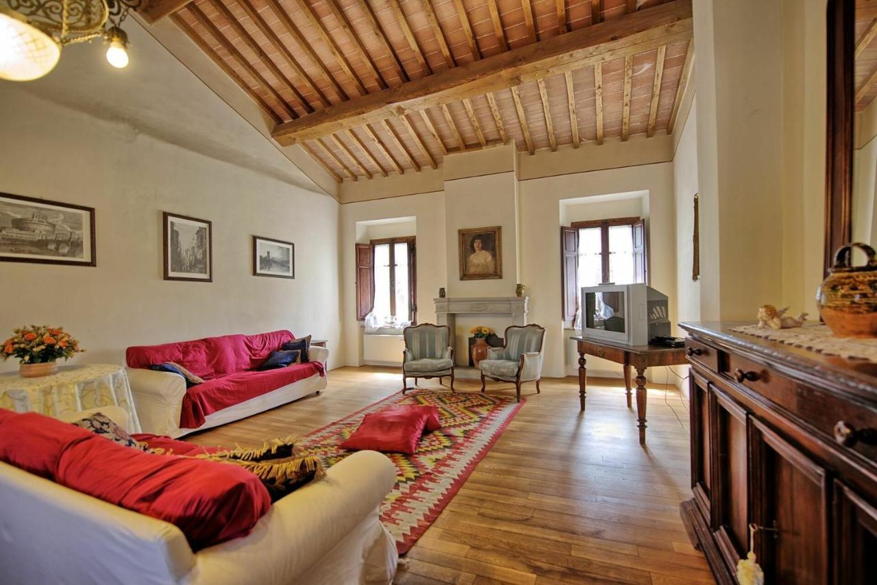 Villa Capolona By Posarellivillas Calbenzano Kültér fotó