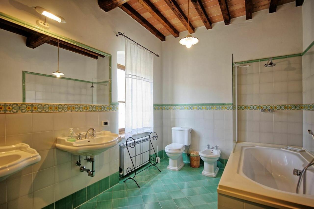 Villa Capolona By Posarellivillas Calbenzano Kültér fotó